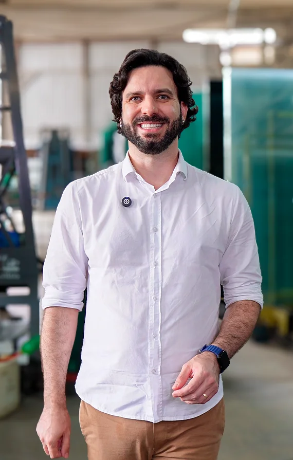 Video sobre o simulador online da Ouro Vidros